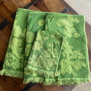 Vintage Green Floral Towels